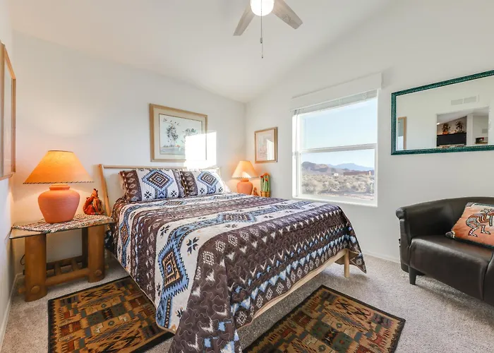 Mtn Views, 15 Mi To Dtwn Kingman: Family Home! Kingman