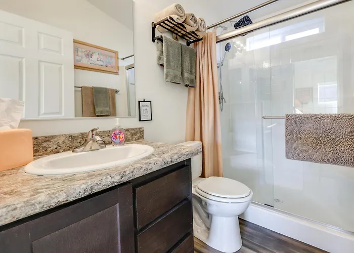 Mtn Views, 15 Mi To Dtwn Kingman: Family Home! Holiday home Kingman