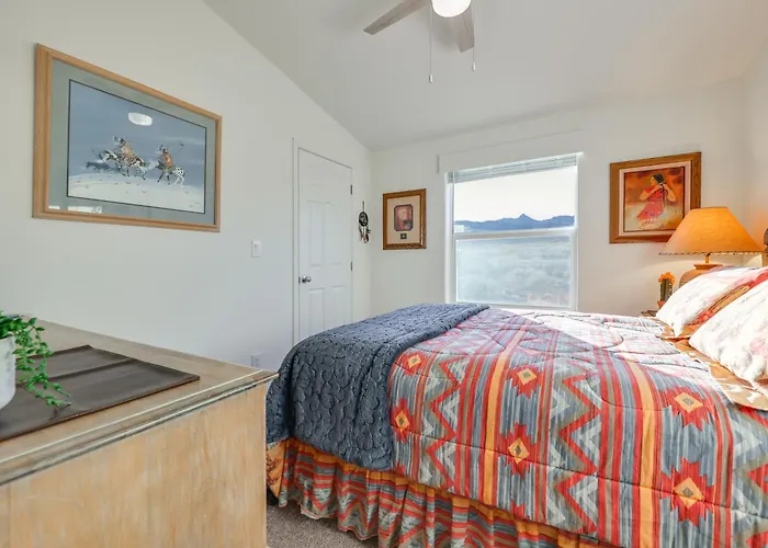 Mtn Views, 15 Mi To Dtwn Kingman: Family Home! Holiday home Kingman